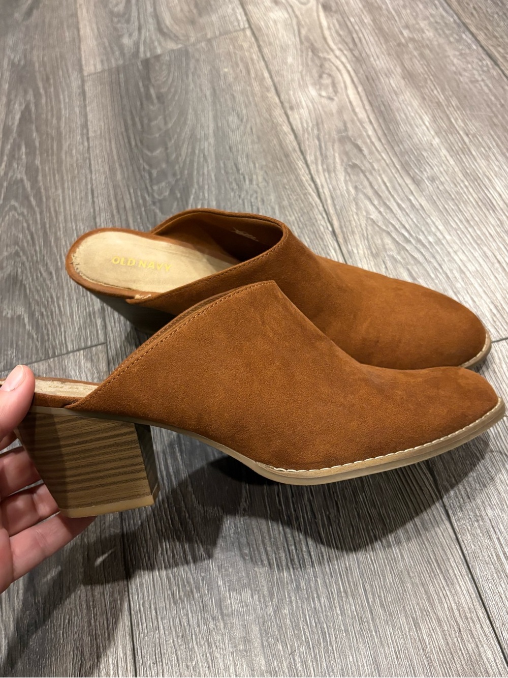 Old Navy Women's Rust Faux Suede Block Heel Mules